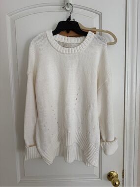 NWT loft white sweater cut out crew neck medium